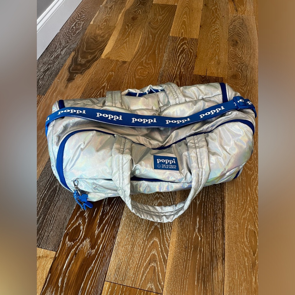 Iridescent poppi duffle bag - Picture 8 of 12